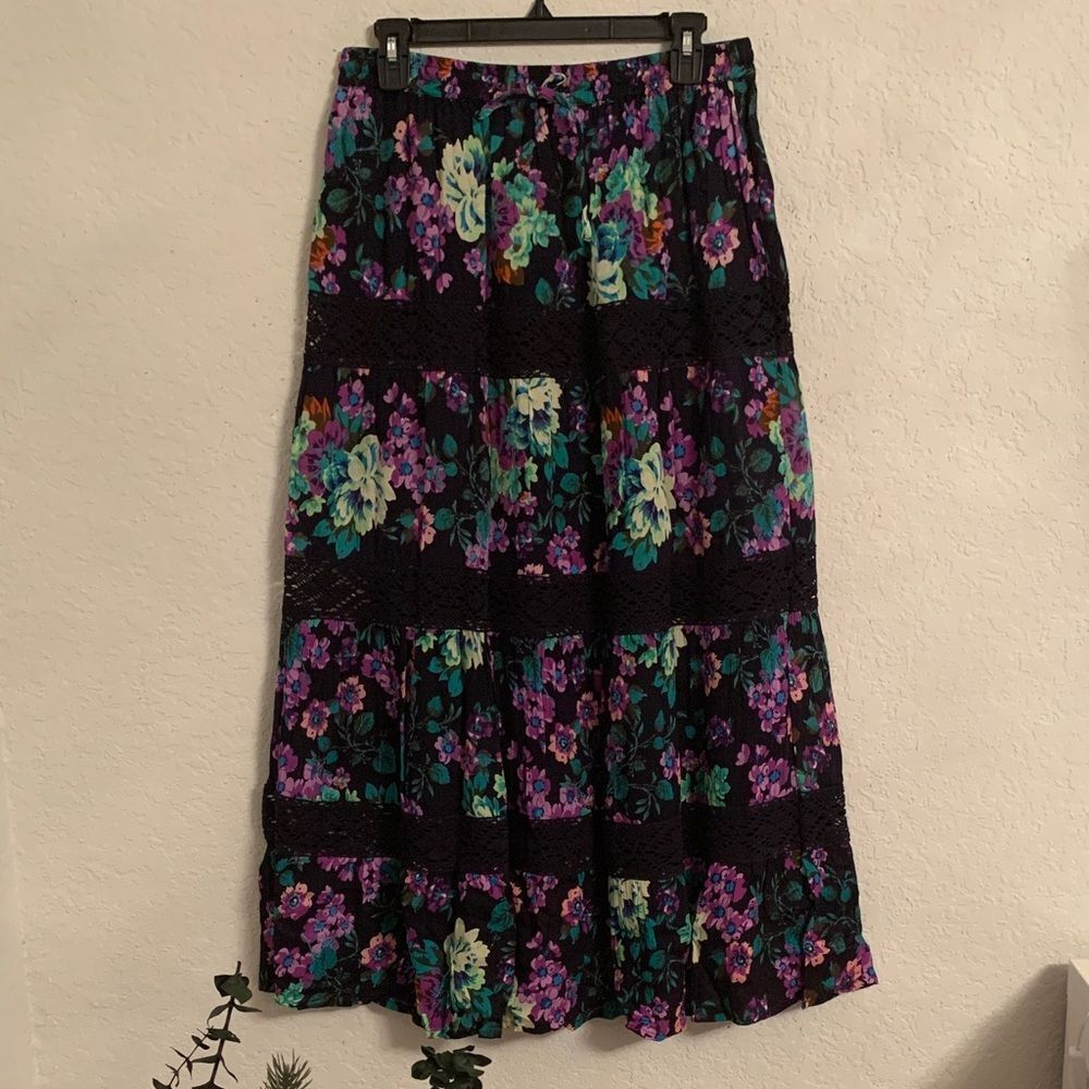 Fever Floral Tiered Lace Purple Green Elastic Waist Maxi Skirt Size M